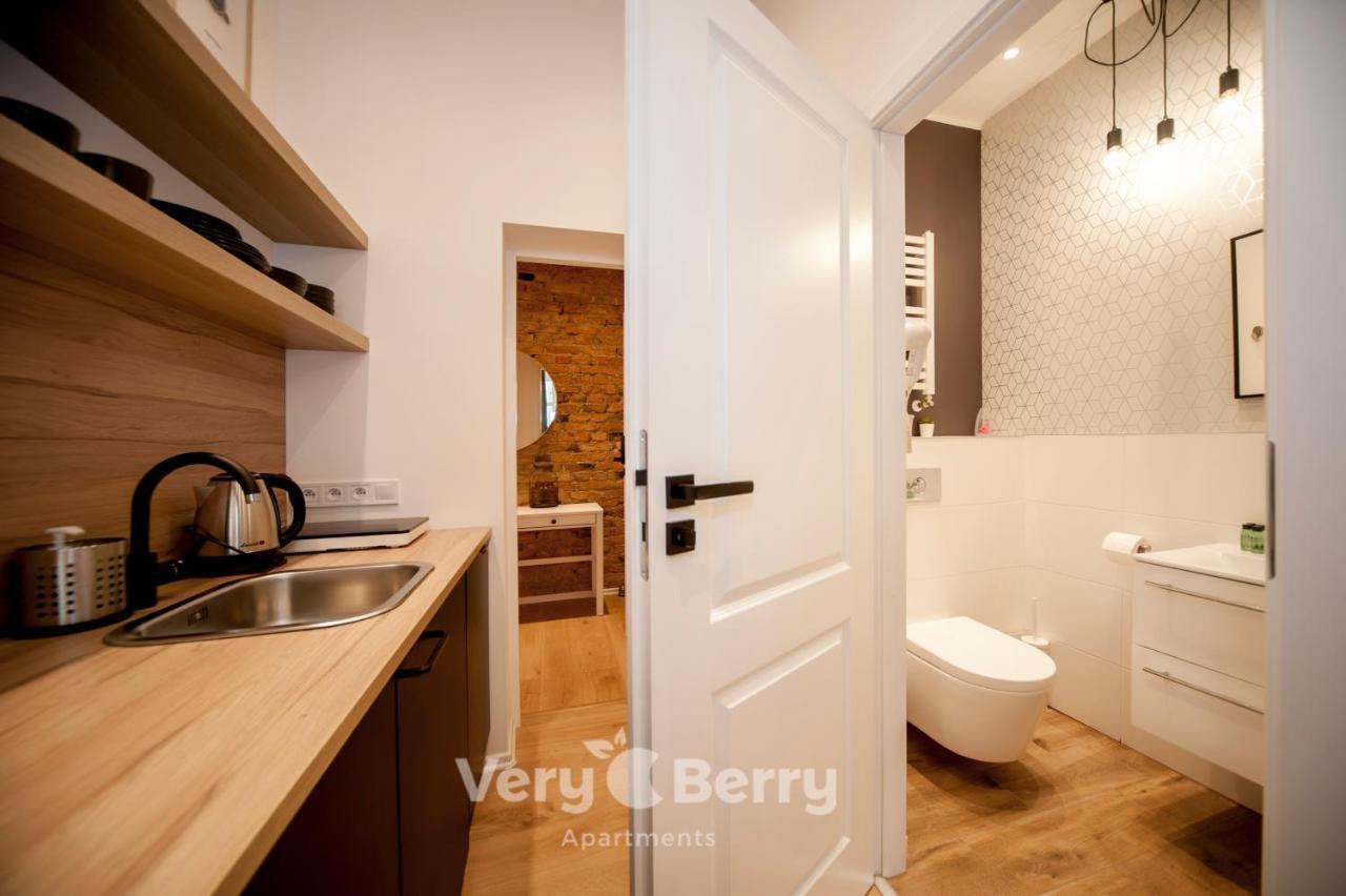 Very Berry - Glogowska 35A - Mtp Apartments - Self Check In 24H Poznan Exterior photo